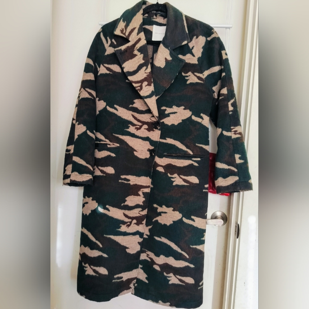 DOUBLE FACED JACQUARD CAMO LONG COAT